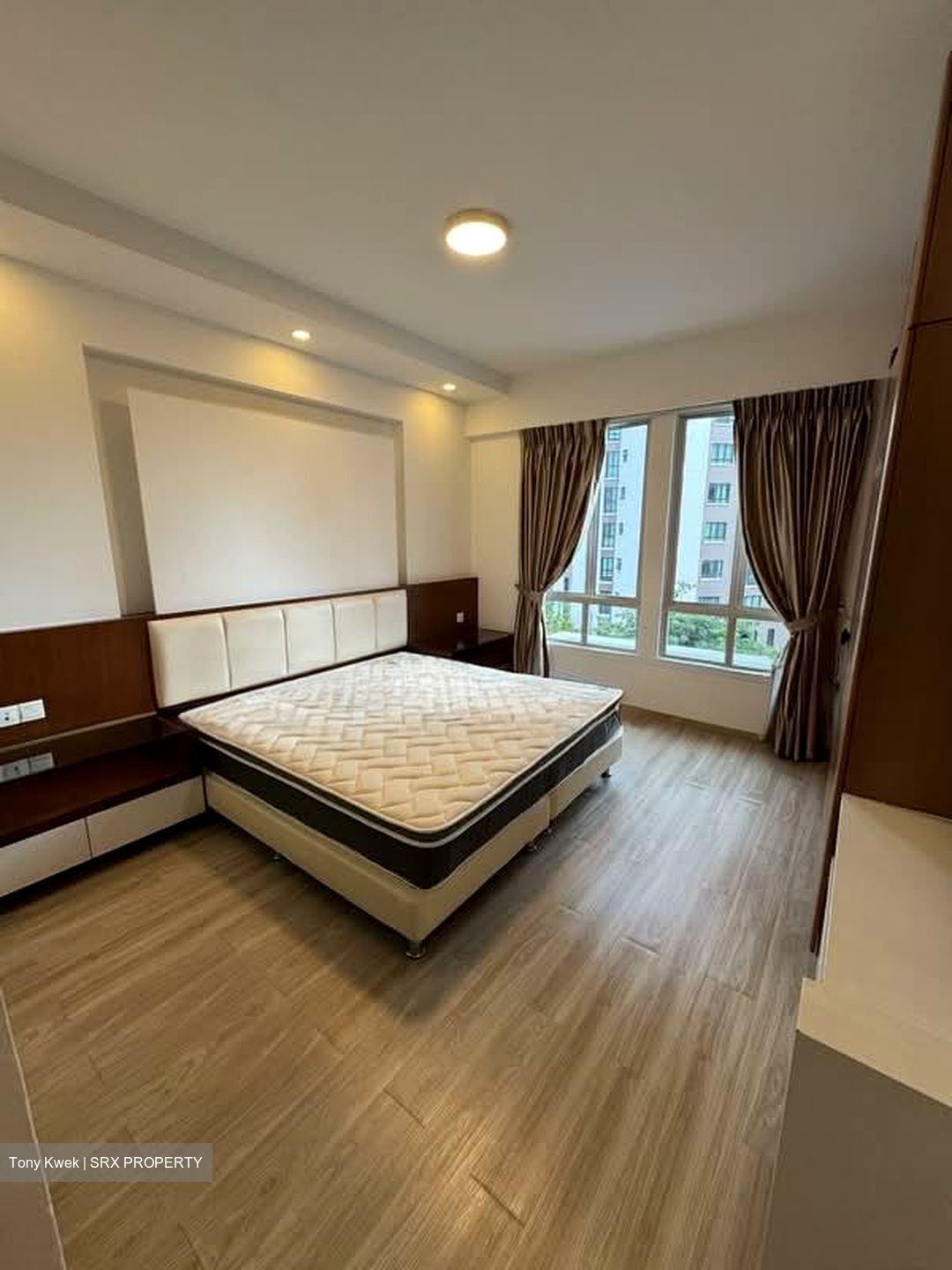 Northoaks (D25), Condominium #587164991